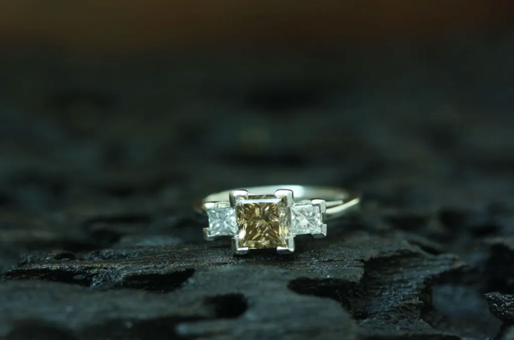 Champagne Diamond