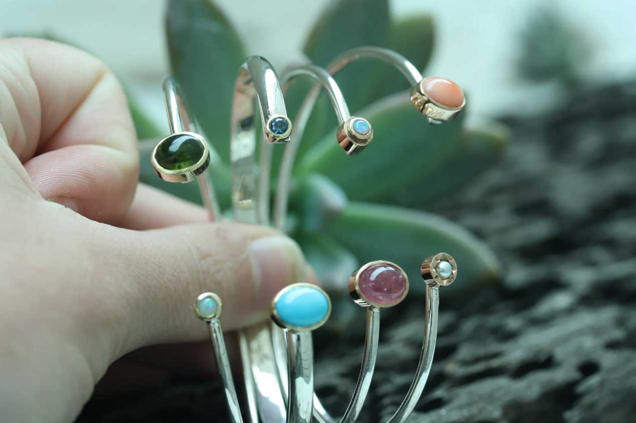 Bracelets & Bangles